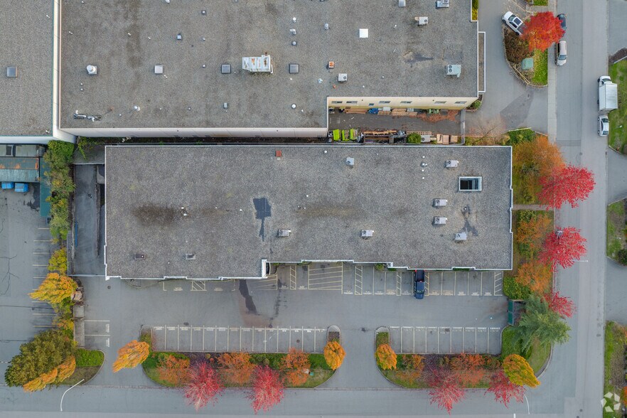 More Photos Of 17688 66th Ave, Surrey Warehouse For Lease