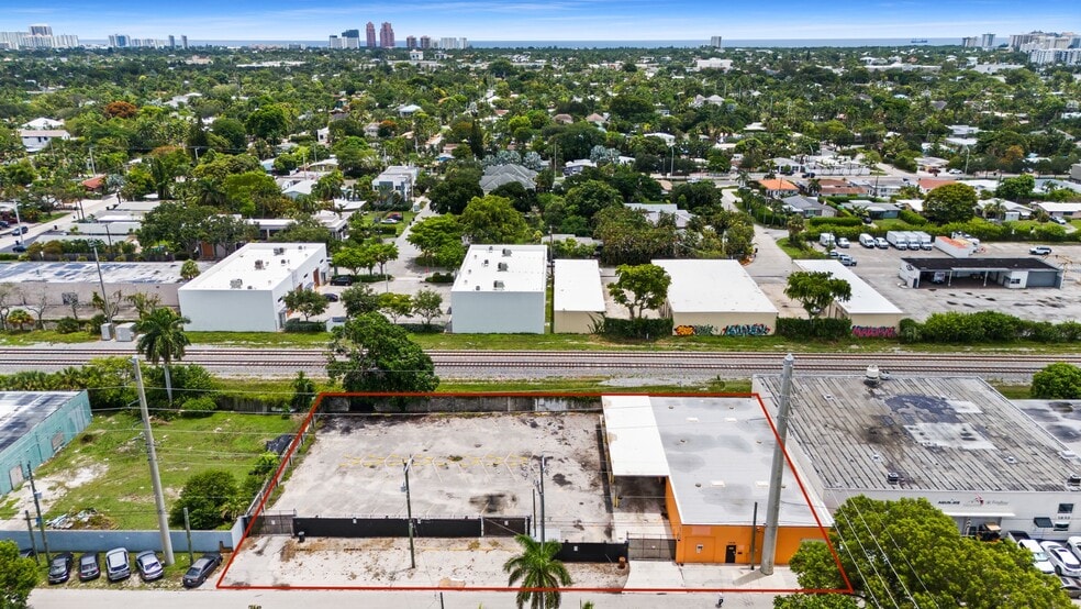 More Photos Of 1636 NE 12th Ter, Fort Lauderdale Manufacturing For Lease