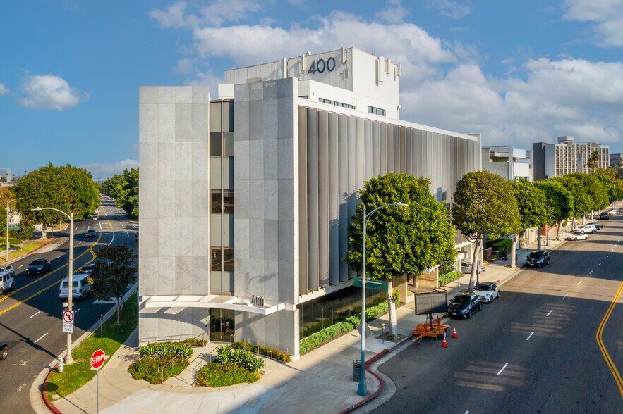 More Photos Of 400 S Beverly Dr, Beverly Hills Office For Lease