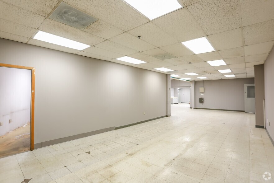 More Photos Of 1315 W 12th St, Kansas City Warehouse For Lease