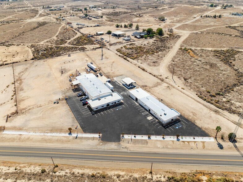 Primary Photo Of 1587 Kern - Hwy 33 St, Taft Distribution For Sale