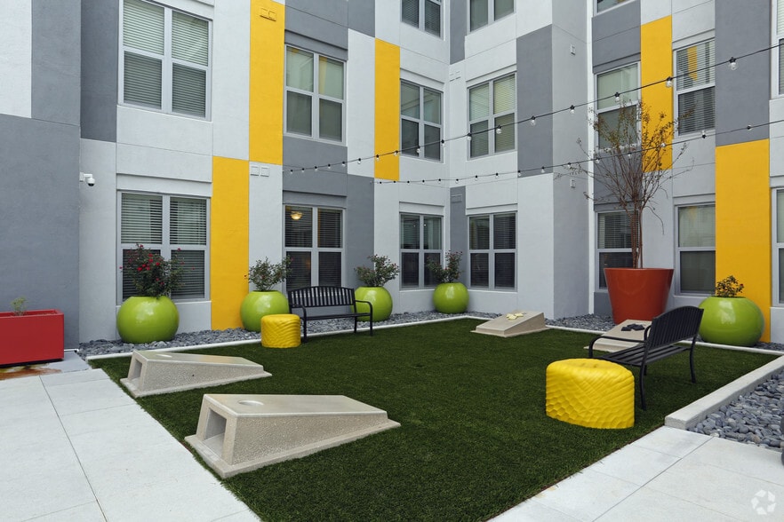 More Photos Of 210 North Edward Gary St, San Marcos Apartments For Lease