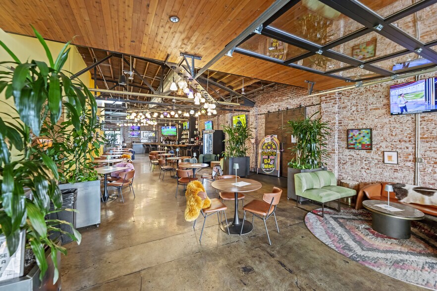 More Photos Of 1039-1045 S Virginia St, Reno Storefront Retail Office For Sale