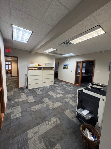 More Photos Of 4257 Southtowne Dr, Eau Claire Office For Lease
