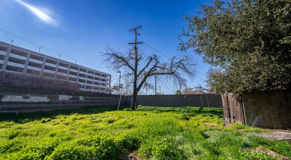 More Photos Of 519 N Monroe St, Stockton Apartments For Sale