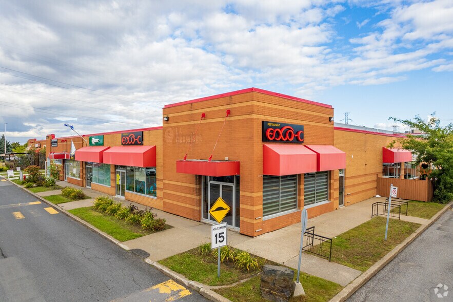 More Photos Of 20 Boul de Mortagne, Boucherville General Retail For Lease