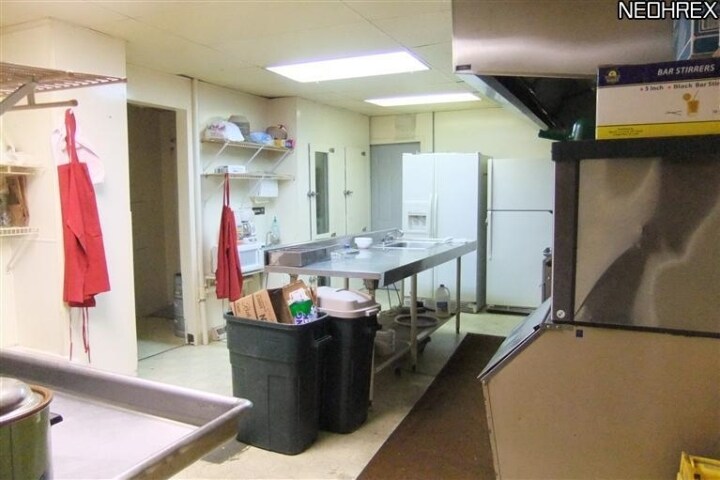 More Photos Of 7830 Olde 8 Rd, Macedonia Restaurant For Sale