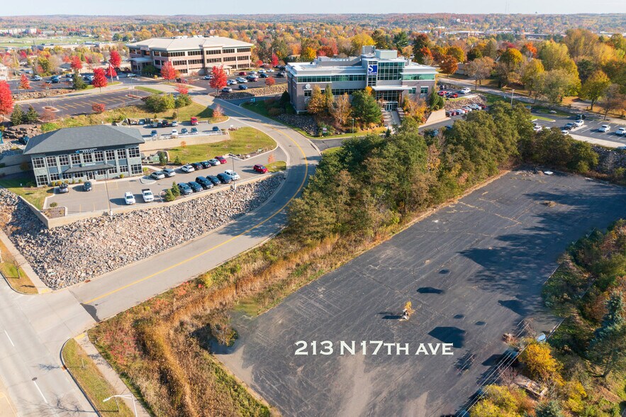 More Photos Of 213 17th, Wausau Land For Lease