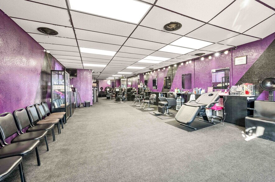 More Photos Of 1435 Florence St, Aurora Storefront For Sale