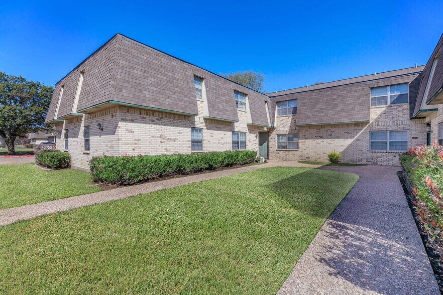 More Photos Of 255 Turner St, Roanoke Apartments For Sale