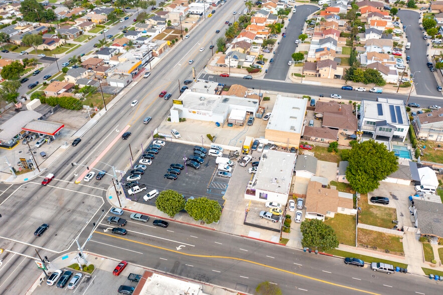 More Photos Of 16720 Lakewood Blvd, Bellflower General Retail For Sale