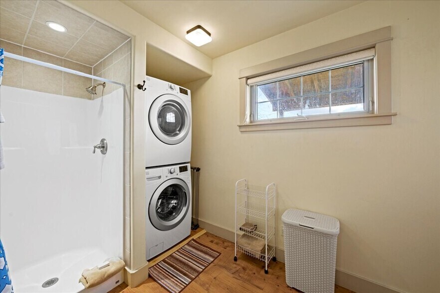 More Photos Of 400 Palomino Trl, Ridgway Office Residential For Sale