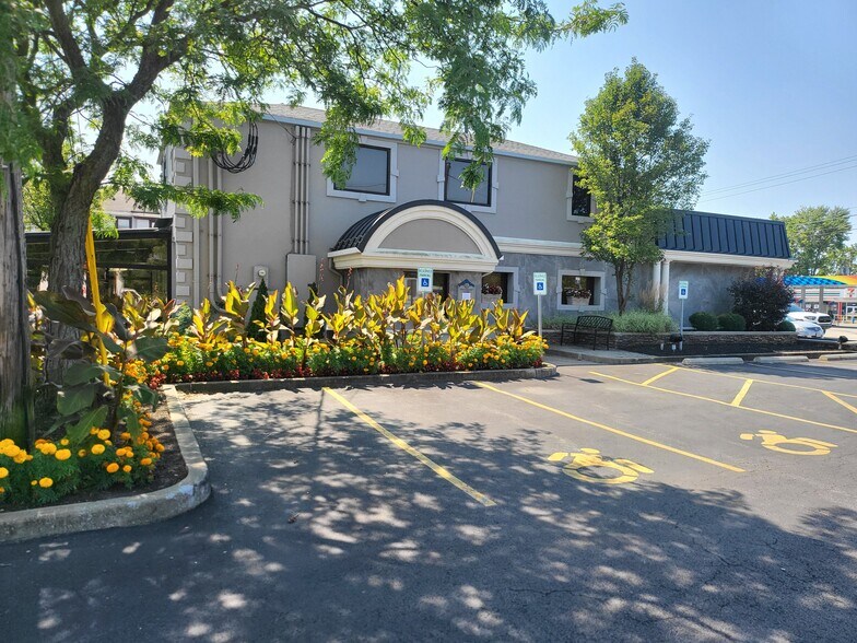 More Photos Of 2545 Niagara Falls Blvd, Buffalo Restaurant For Sale