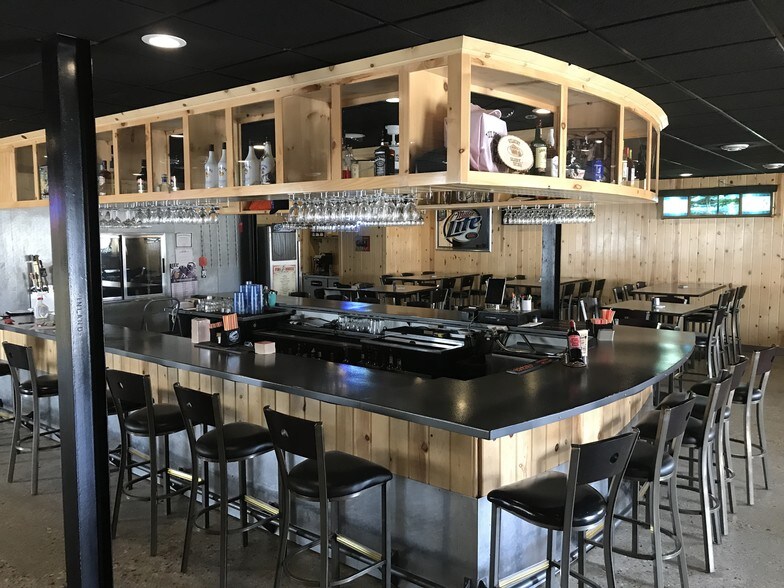 More Photos Of 402 4th Ave, Wilmont Bar For Sale