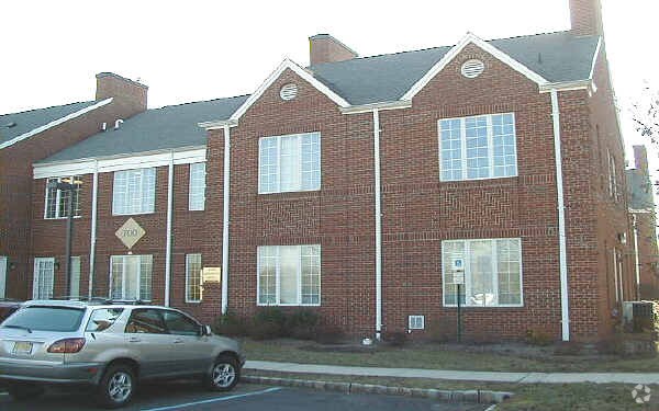 Primary Photo Of 711-723 Courtyard Dr, Somerville Office For Sale