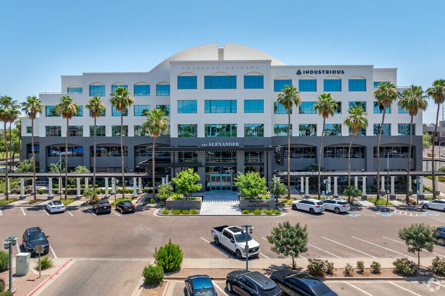 More Photos Of 25 S Arizona Pl, Chandler Coworking Space