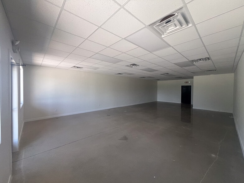 More Photos Of 5467 Alamo Rd, Edinburg Office For Lease