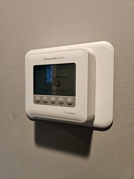 More Photos Of 164 Commack Rd, Commack Medical For Lease