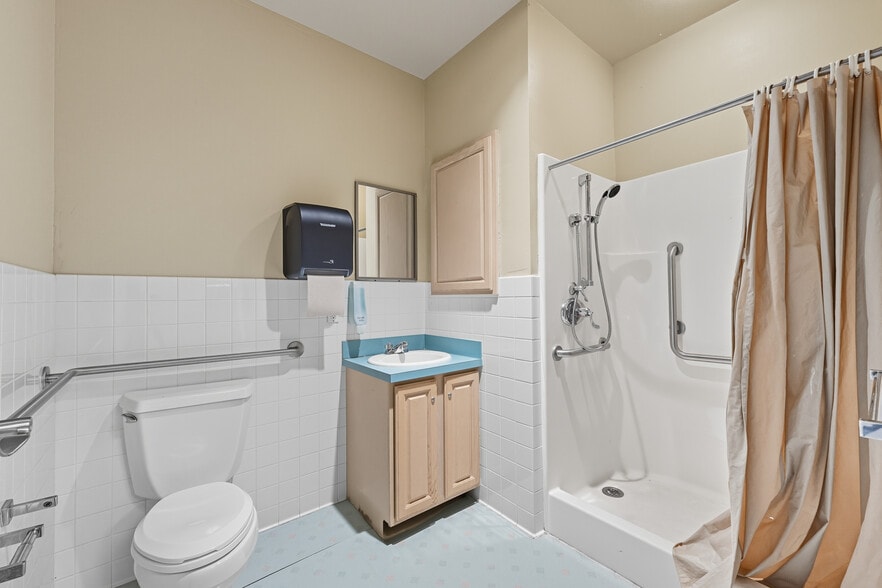 More Photos Of 1663 29th Avenue Pl, Greeley Assisted Living For Sale