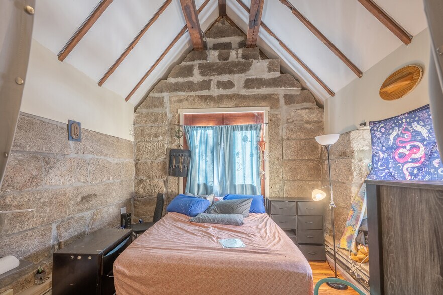 More Photos Of 332 Canonchet Rd, Rockville Apartments For Sale