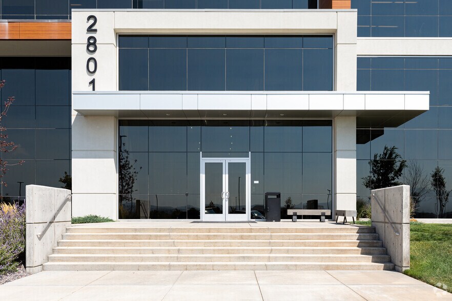 More Photos Of 1800 W Ashton Blvd, Lehi Unknown For Lease