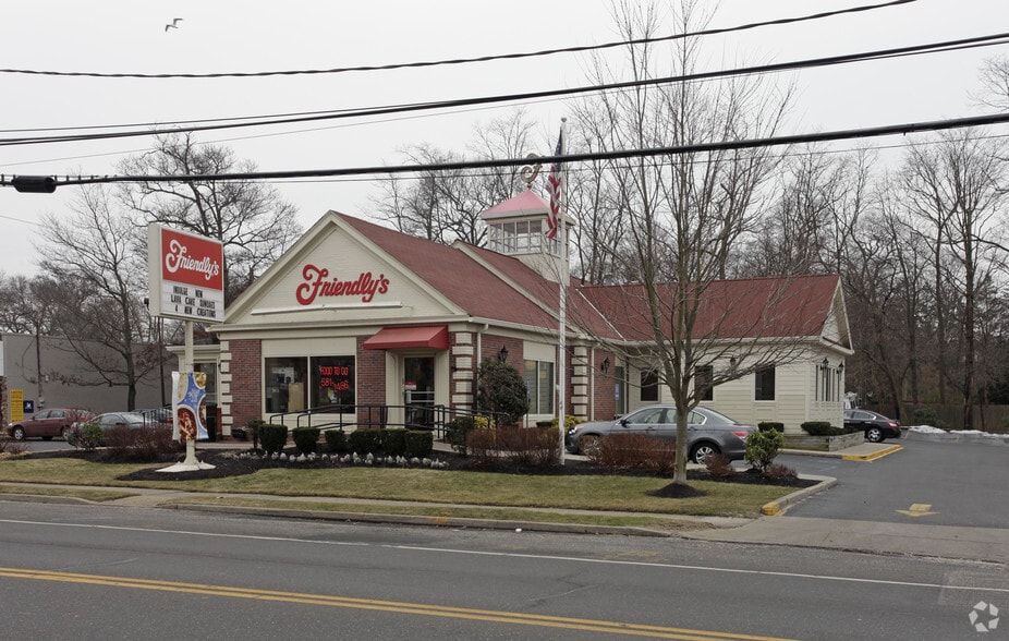 More Photos Of 50 E Main St, East Islip General Retail For Sale