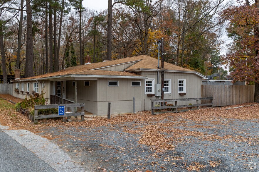 Primary Photo Of 21438 Nanticoke Rd, Tyaskin Restaurant For Sale