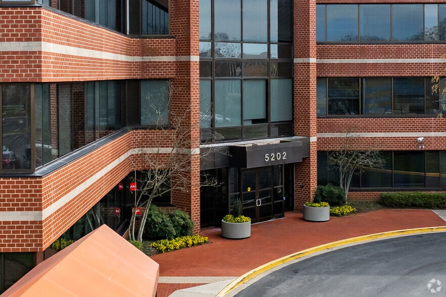 More Photos Of 5202 Presidents Ct, Frederick Office For Lease