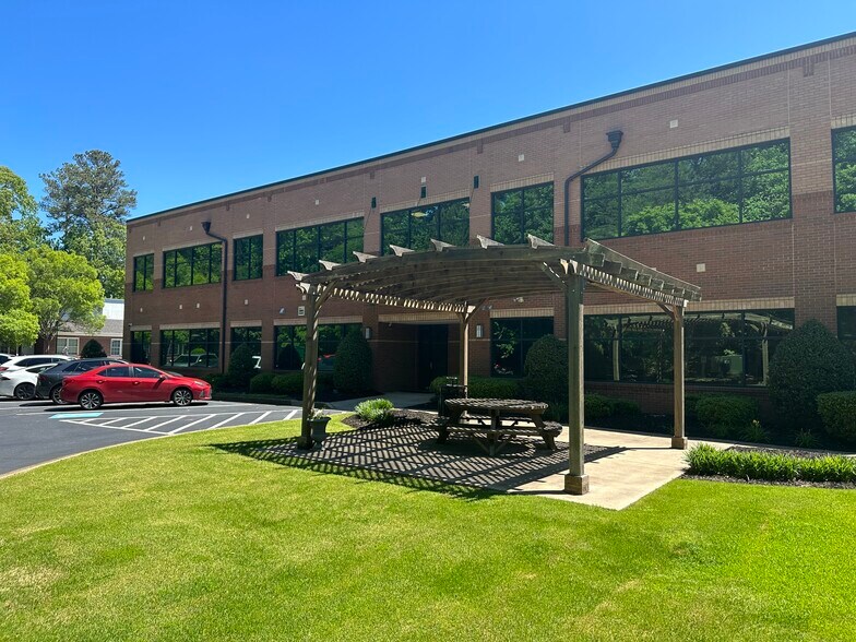 More Photos Of 4895 Windward Pky, Alpharetta Medical For Lease