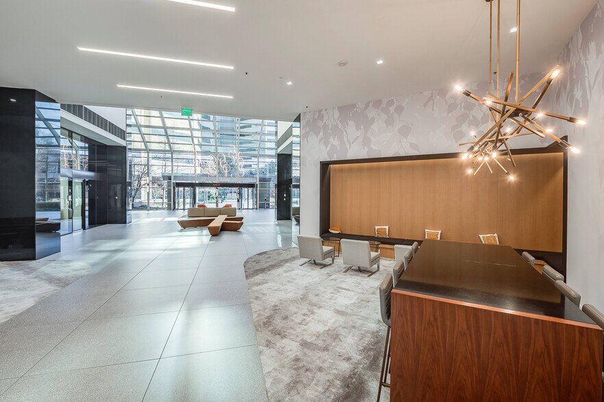 More Photos Of 12770 Merit Dr, Dallas Office For Lease