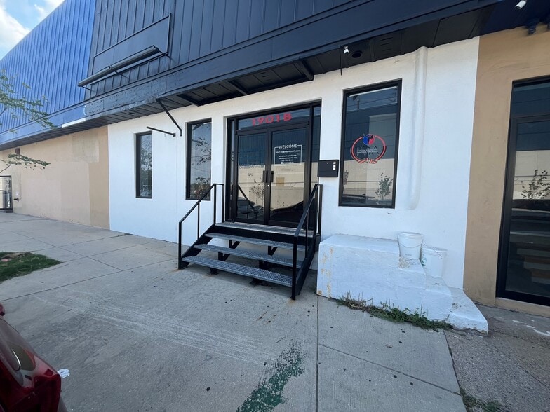 More Photos Of 1901-1921 Washington Ave, Philadelphia Warehouse For Lease