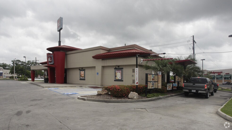 More Photos Of 1703 N Airline Hwy, Gonzales Fast Food For Sale