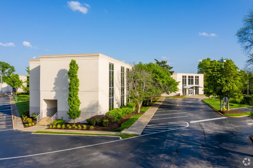 More Photos Of 3055 Lebanon Pike, Nashville Unknown For Lease