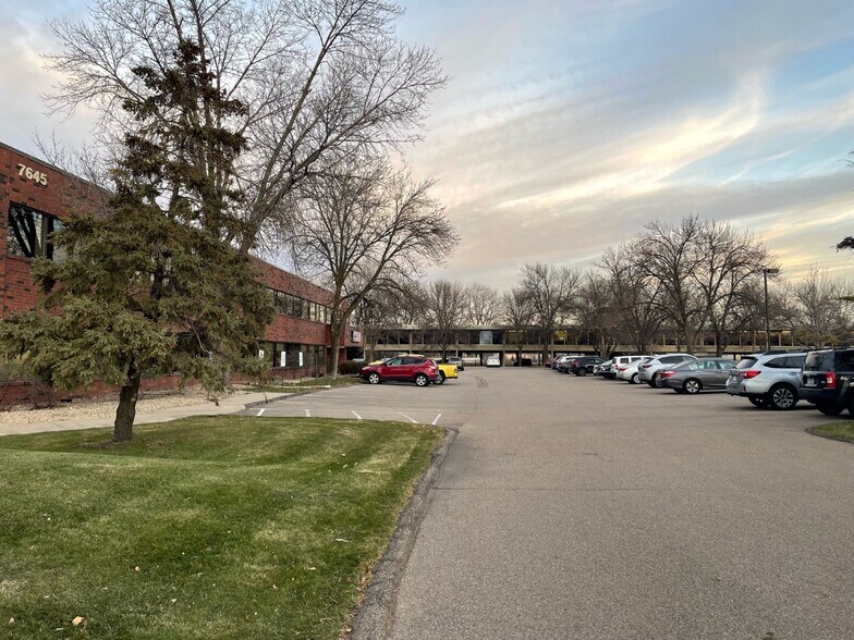 More Photos Of 7645 Metro Blvd, Edina Office For Lease