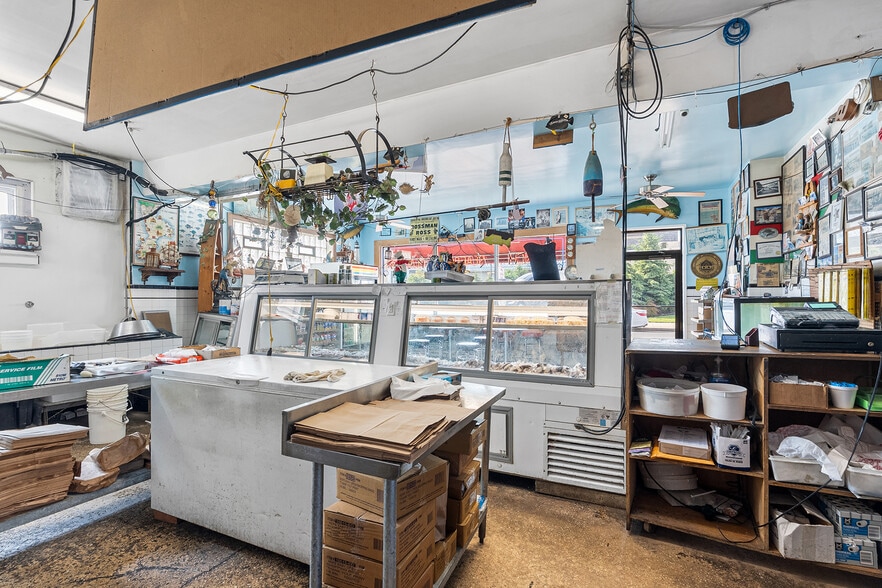 More Photos Of 2243 Arctic Ave, Atlantic City Storefront Retail Residential For Sale
