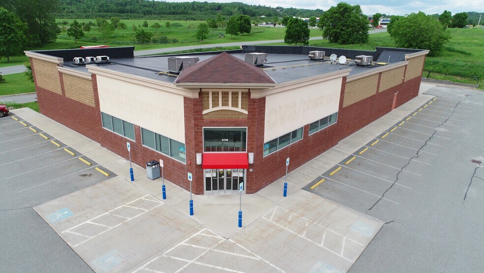 Primary Photo Of 4730 Us Route 5, Newport Drugstore For Lease