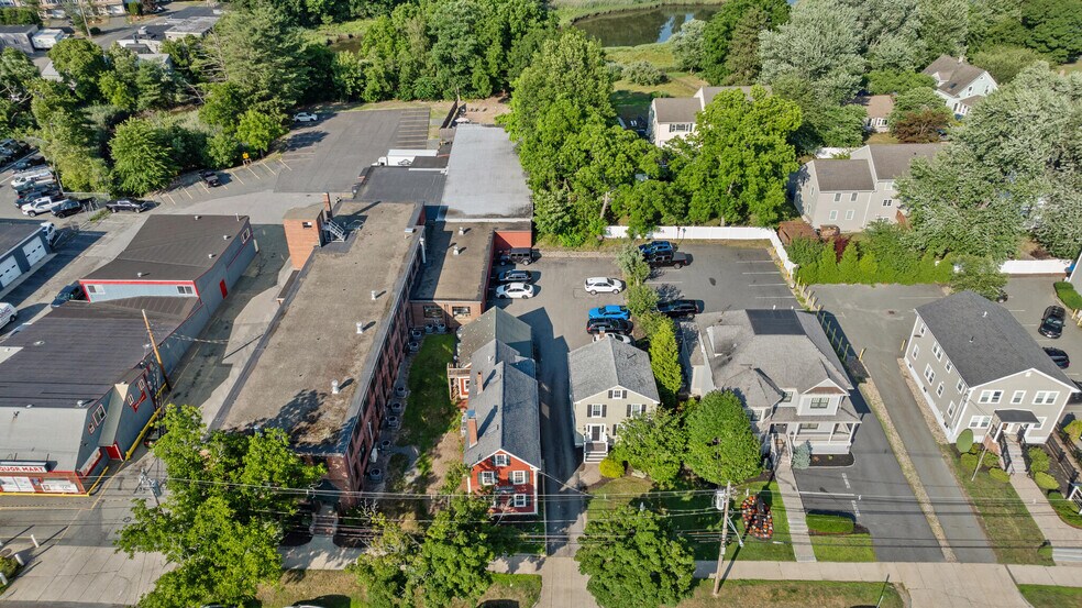 More Photos Of 92 1/2 High St, Danvers Office Residential For Sale