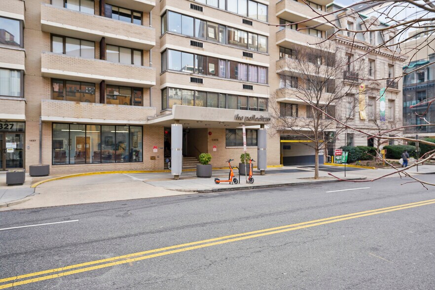 More Photos Of 1325 18th St NW, Washington Office For Lease