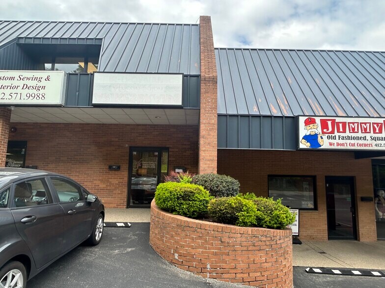 More Photos Of 4136 Library Rd, Pittsburgh Storefront For Lease