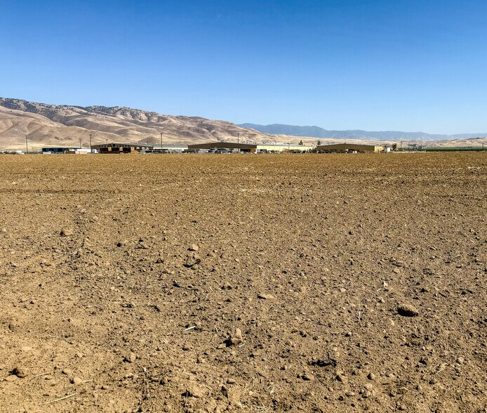 More Photos Of Bear Mountain Blvd, Arvin Land For Sale