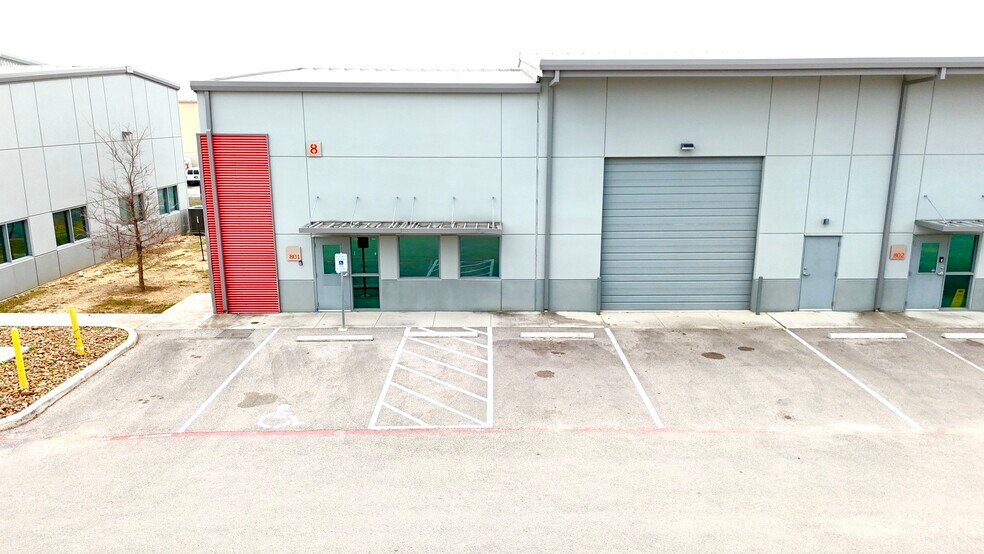 More Photos Of 7637 FM 3009, Schertz Light Distribution For Sale