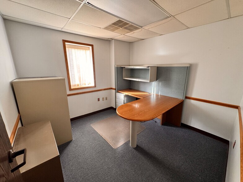 More Photos Of 55 E Main St, Carrollton Office For Sale