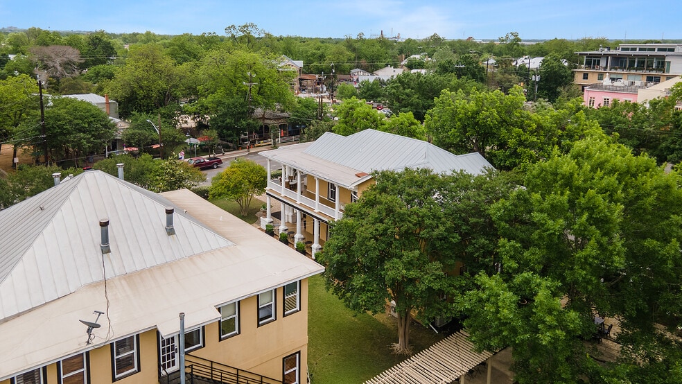 More Photos Of 1037 S Alamo St, San Antonio Hospitality For Sale