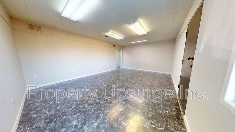 More Photos Of 1901 Railroad Ave, Pittsburg Office For Lease