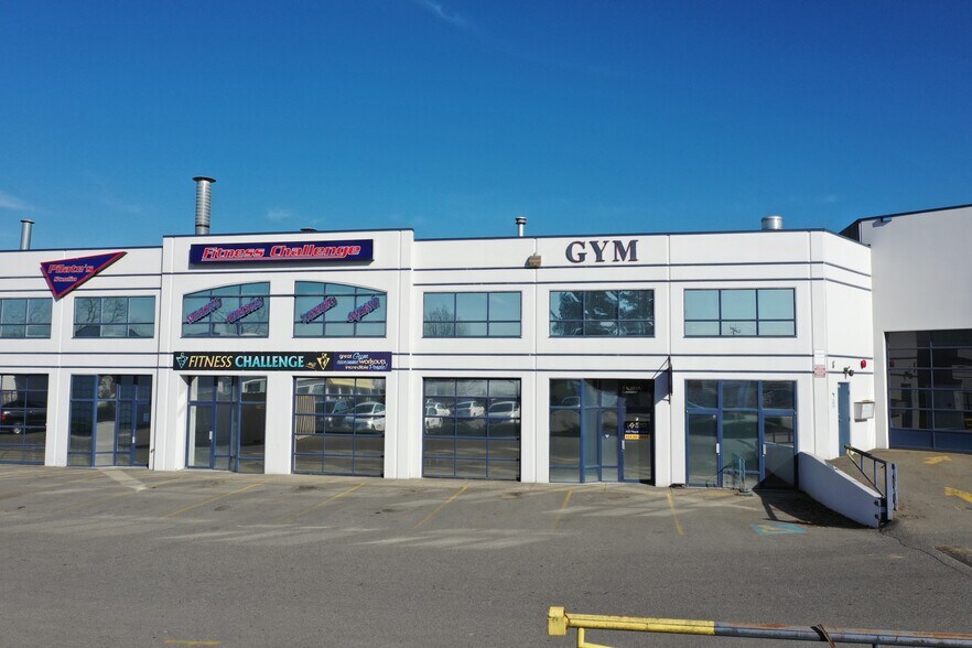 More Photos Of 19889 96th Ave, Langley Warehouse For Lease