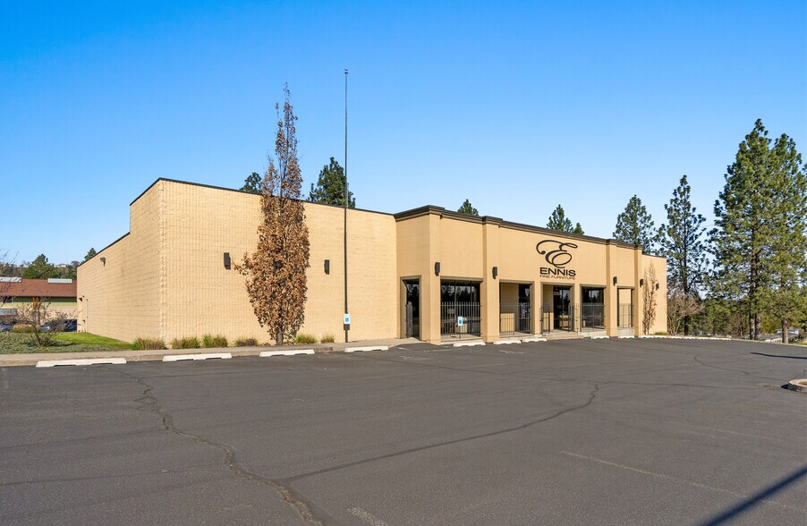 Primary Photo Of 8313 N Division St, Spokane Freestanding For Sale