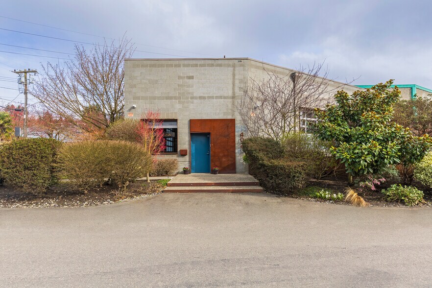 More Photos Of 4020 6th Ave NW, Seattle Warehouse For Sale