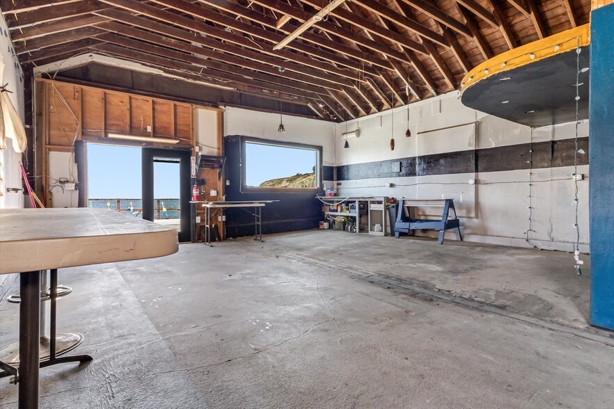 More Photos Of 825 (AKA 45200) Port rd, Point Arena Marina For Sale