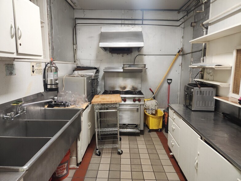 More Photos Of 37 Orlando St, West Haven Lodge Meeting Hall For Sale