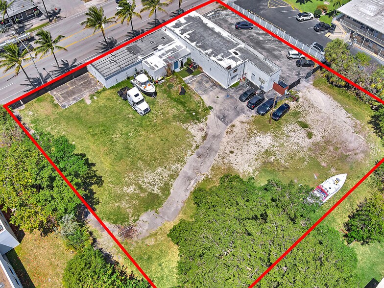 More Photos Of 249 S Federal Hwy, Dania Storefront Retail Office For Sale